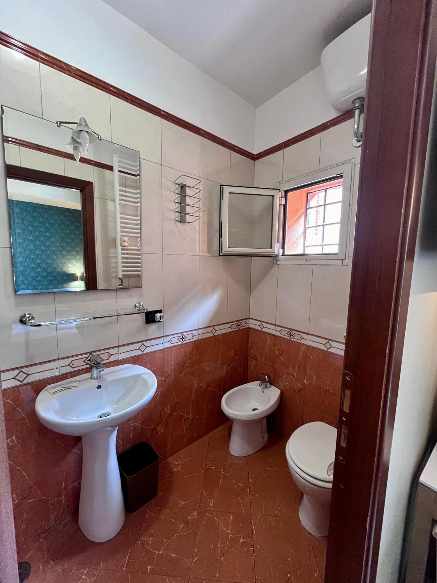 רומא Hotel Domus Tiberina מראה חיצוני תמונה