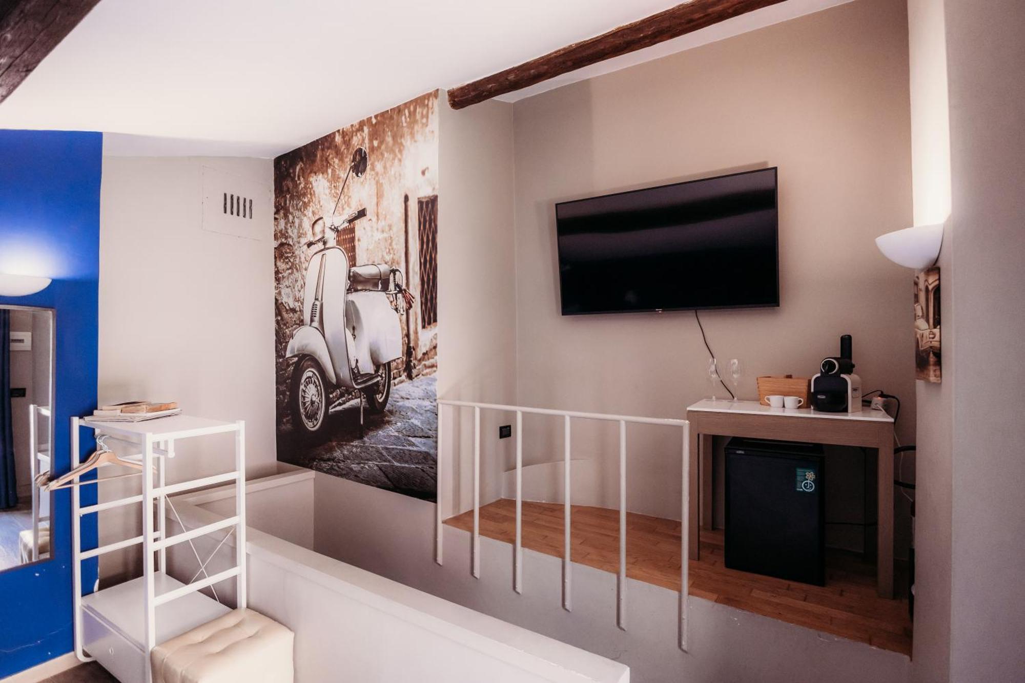 רומא Hotel Domus Tiberina מראה חיצוני תמונה