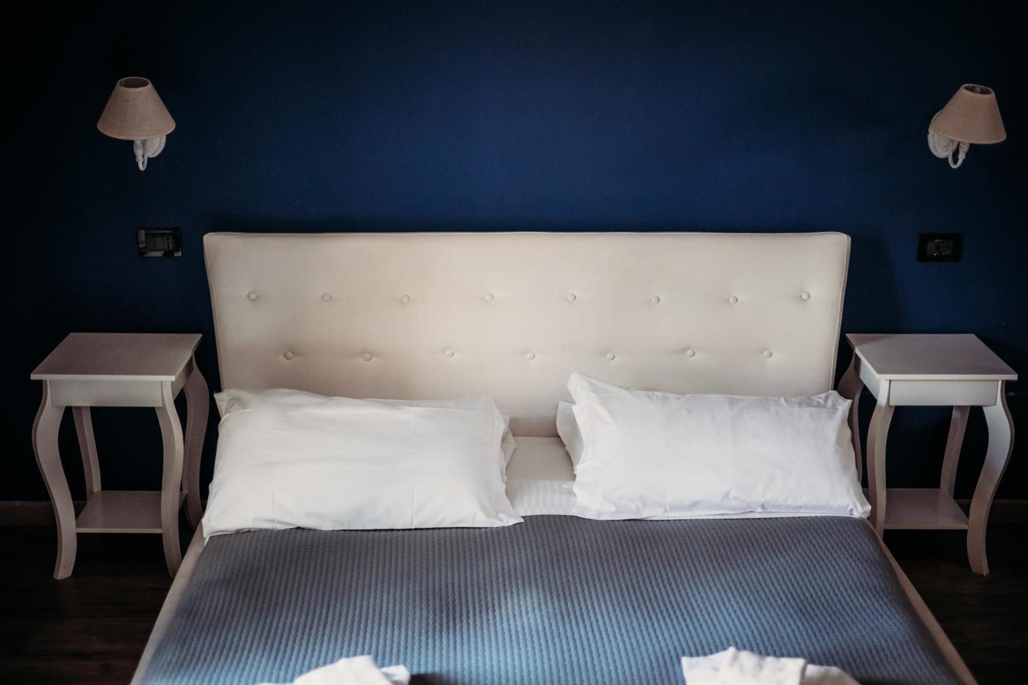 רומא Hotel Domus Tiberina מראה חיצוני תמונה