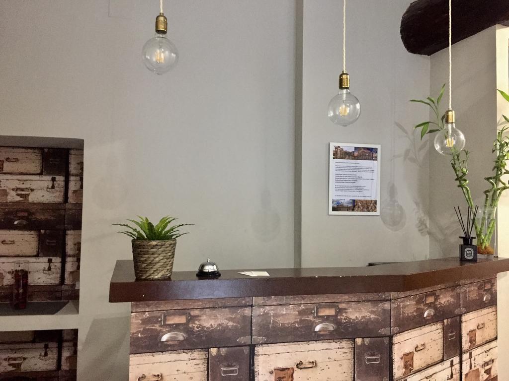 רומא Hotel Domus Tiberina מראה חיצוני תמונה